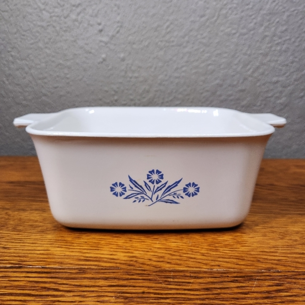 Corningware Blue Cornflower P-4-B